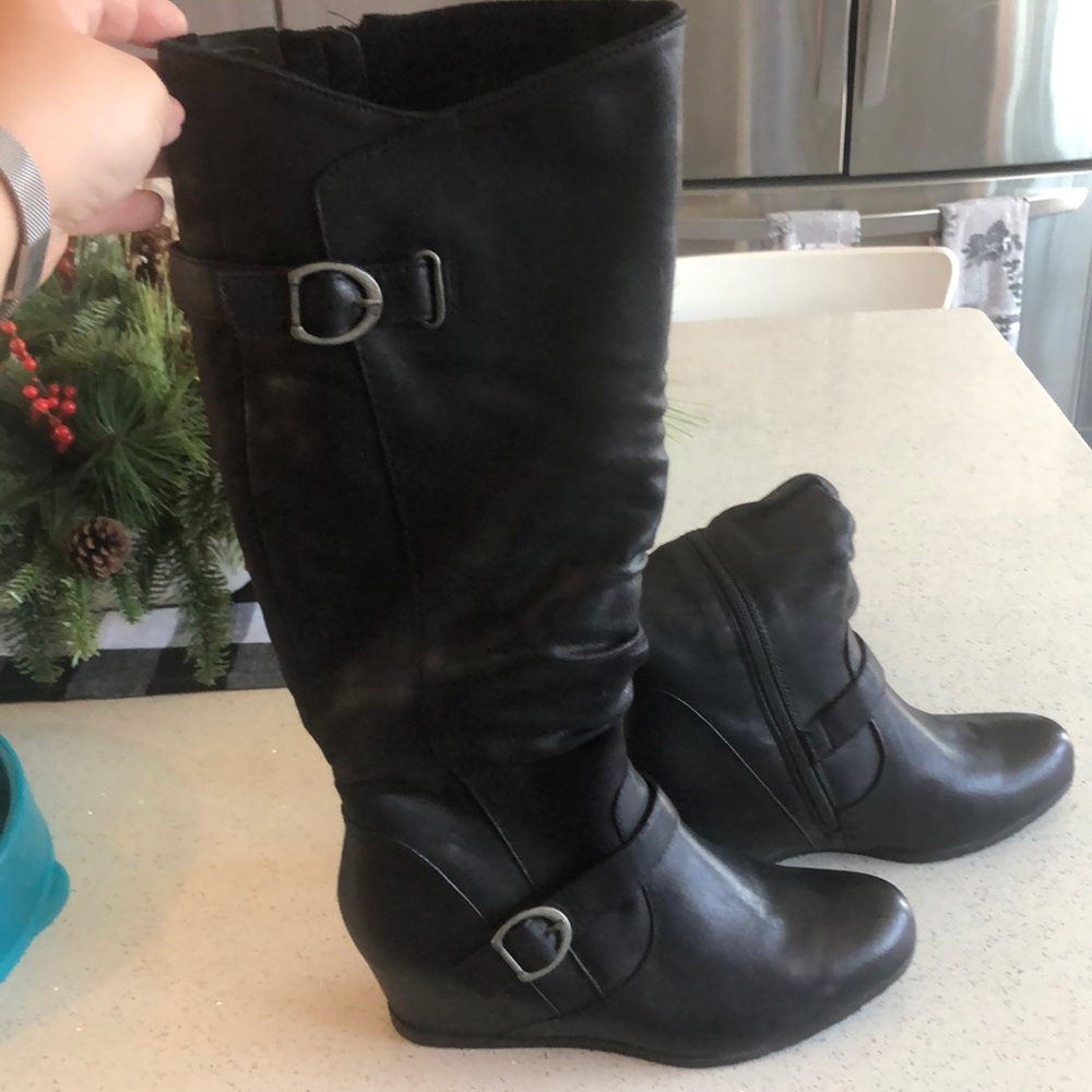 BARETRAPS knee high wedge boots